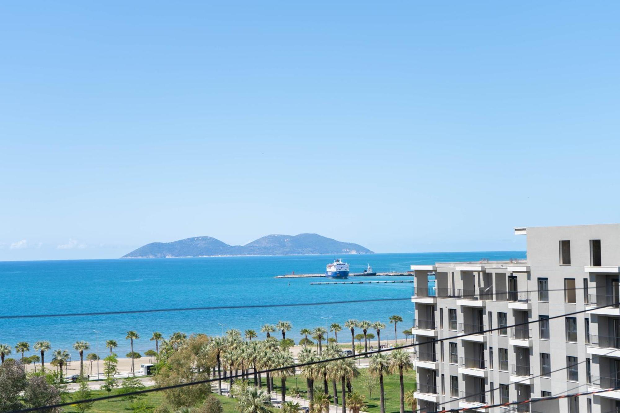 Vila Aliaj Vlore Exterior photo